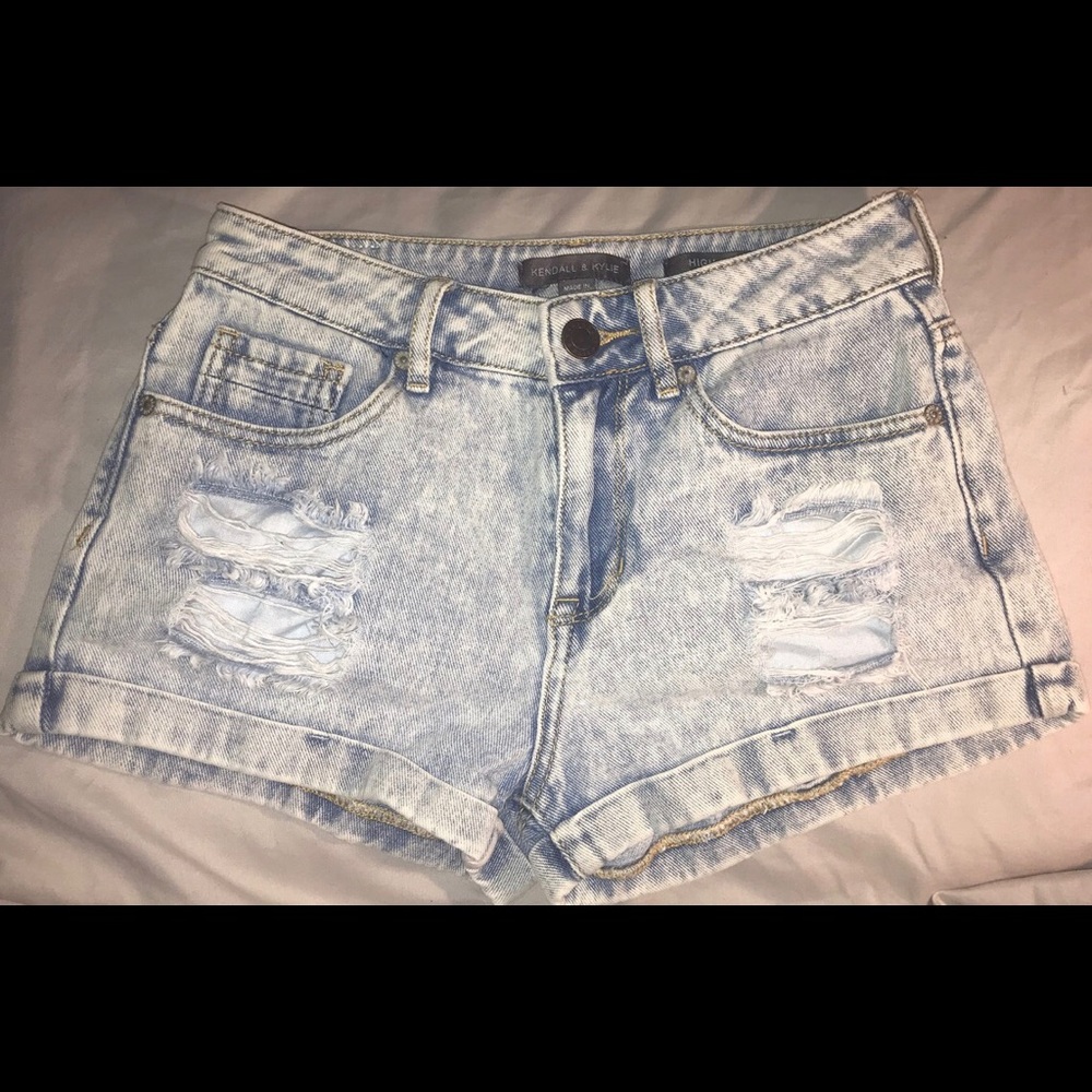 Kendall & Kylie light high rise distressed denim